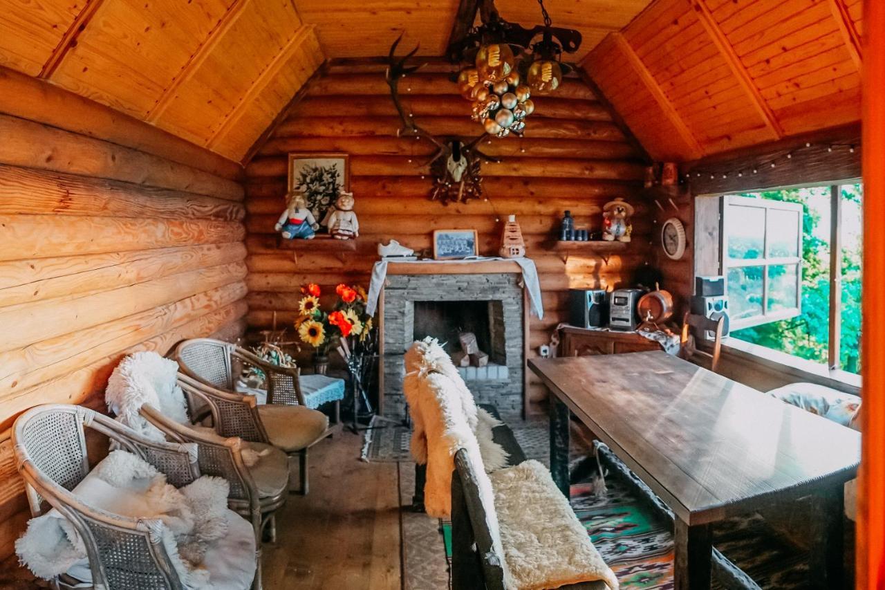 Панська Господа Villa Vyzhnytsya Bagian luar foto