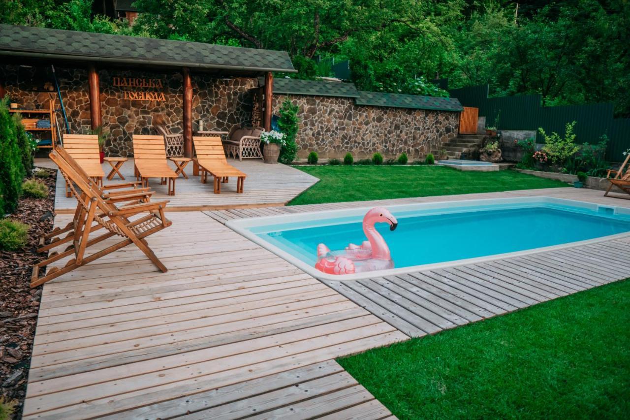 Панська Господа Villa Vyzhnytsya Bagian luar foto