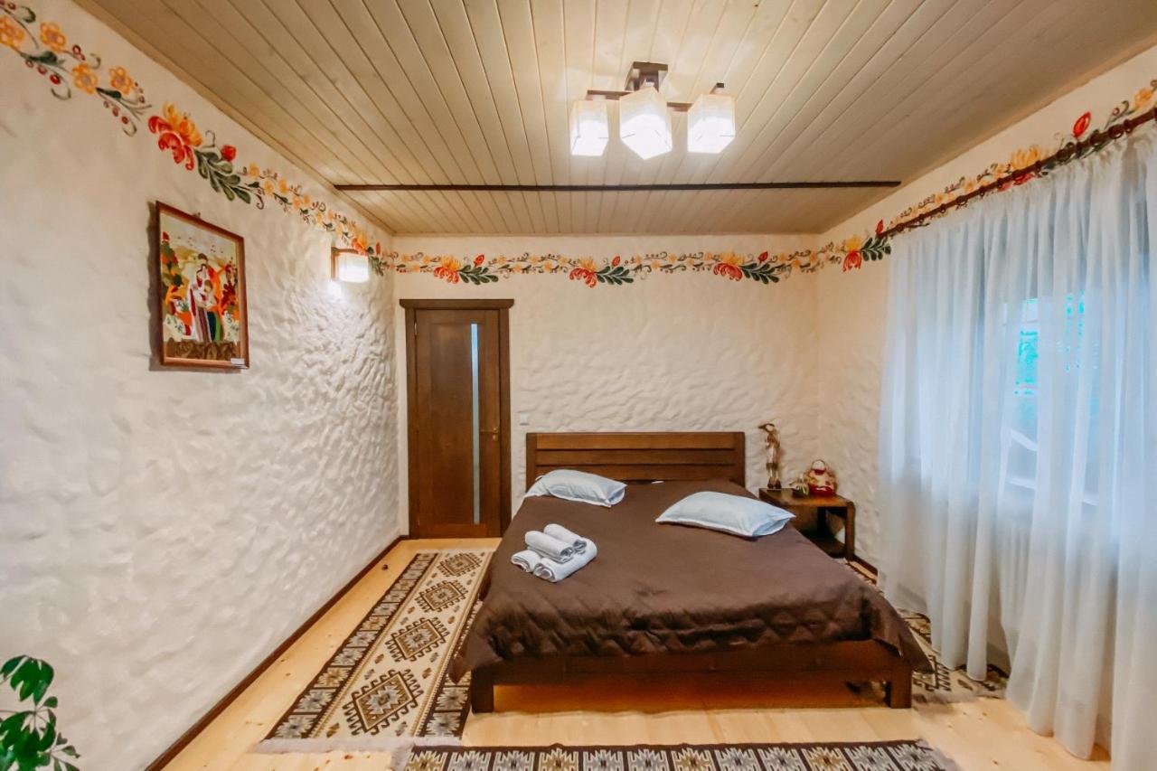 Панська Господа Villa Vyzhnytsya Bagian luar foto
